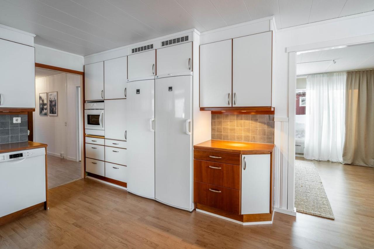 Spacious Villa Located In Beautiful High Coast Domsjo Bagian luar foto